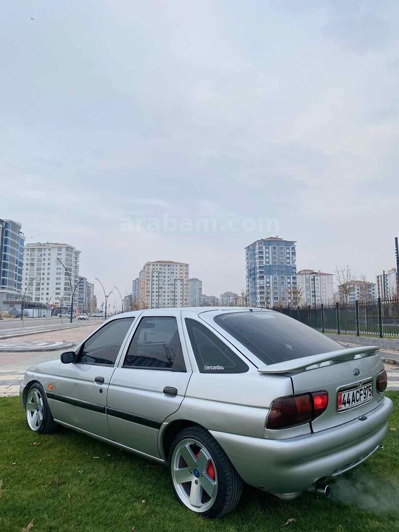 Sahibinden Ford Escort 1.6 CLX 1999 Model 3