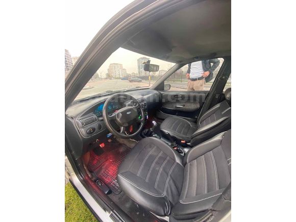 Sahibinden Ford Escort 1.6 CLX 1999 Model 