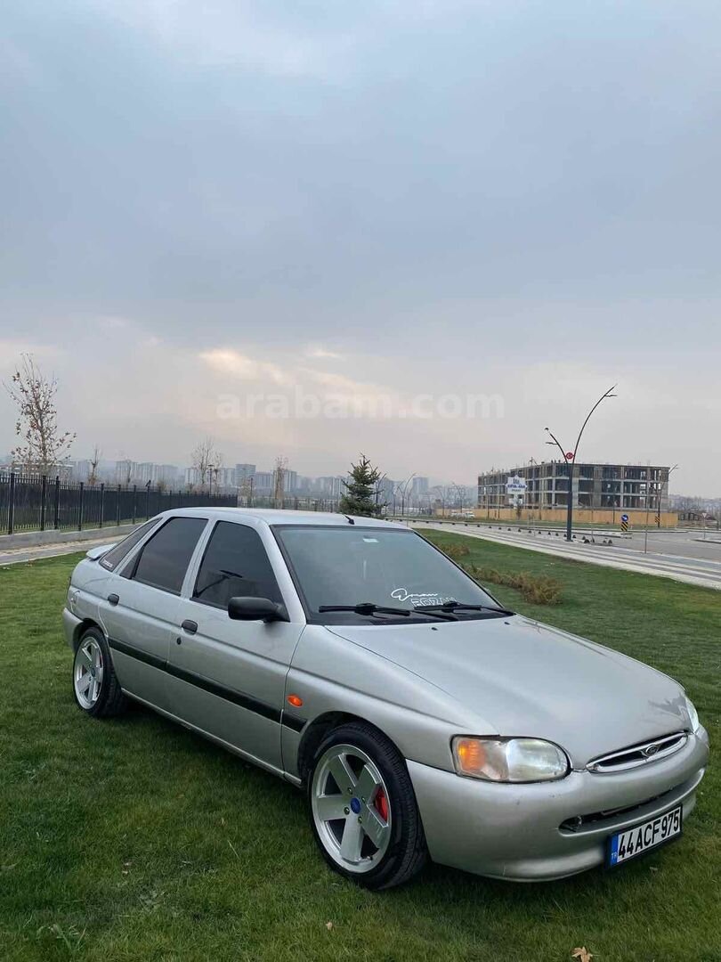 Sahibinden Ford Escort 1.6 CLX 1999 Model 4