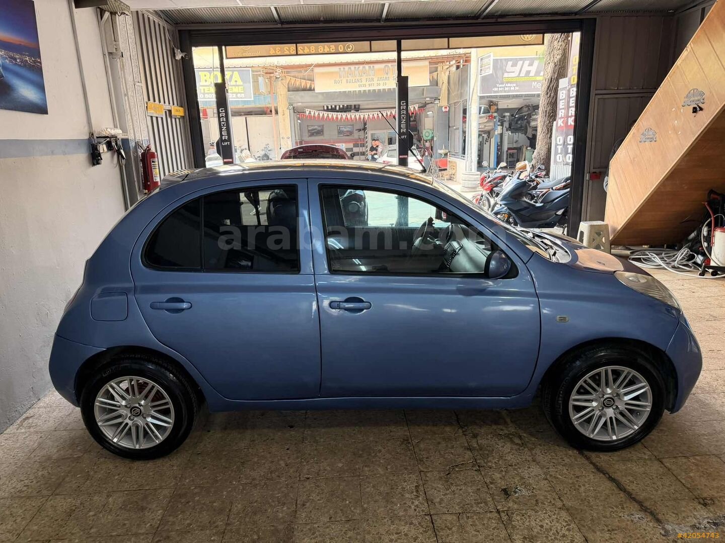 Galeriden Nissan Micra 1.2 Tekna 2004 Model İzmir 291.000 km Mavi 6