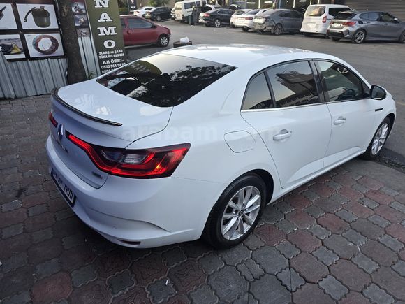 Sahibinden Renault Megane 1.5 dCi Touch 2017 Model