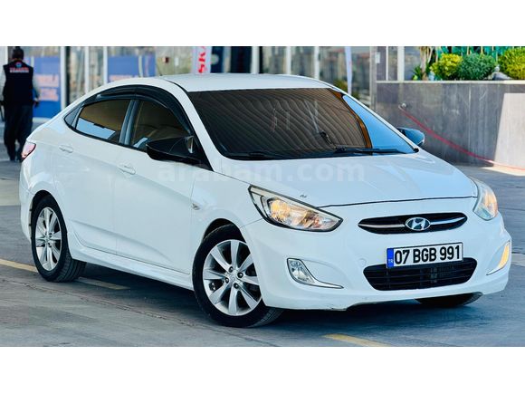 Sahibinden Hyundai Accent Blue 1.6 CRDI Mode Plus 2016 Model