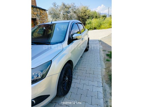 Sahibinden Ford Focus 1.6 Titanium 2009 Model 