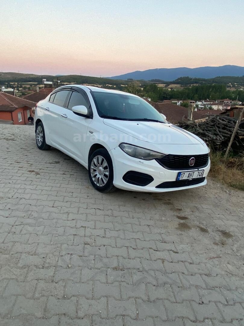 Galeriden Fiat Egea 1.3 Multijet Easy 2017 Model Çanakkale 284.700 km Beyaz 4