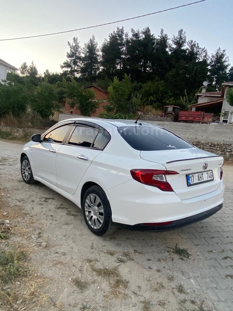 Galeriden Fiat Egea 1.3 Multijet Easy 2017 Model Çanakkale 284.700 km Beyaz 3