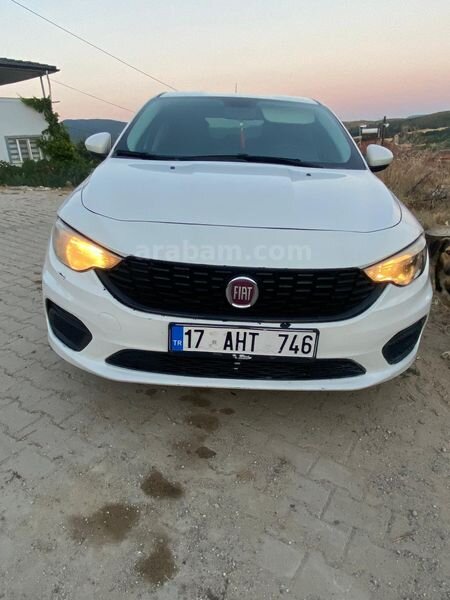 Galeriden Fiat Egea 1.3 Multijet Easy 2017 Model Çanakkale 284.700 km Beyaz