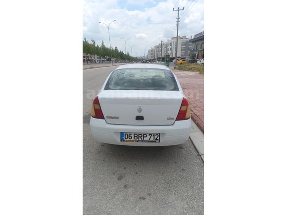 Sahibinden Renault Clio 1.4 2002 Model