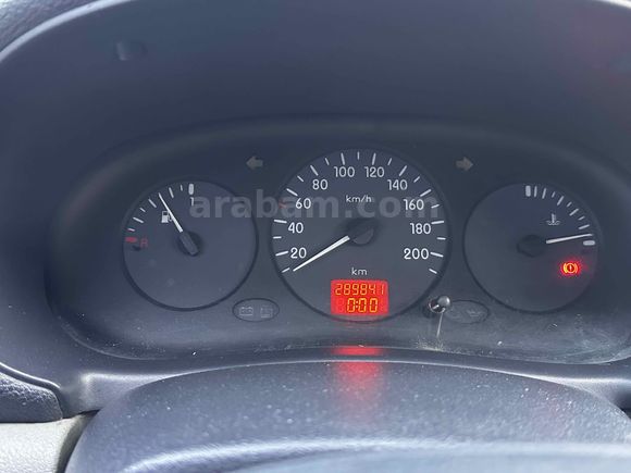 Sahibinden Renault Clio 1.4 Authentique 2004 Model 