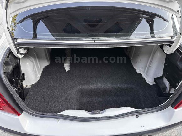 Sahibinden Renault Clio 1.4 Authentique 2004 Model 