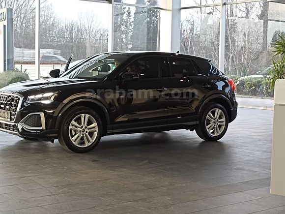 Hatasız Cam Tavanlı Sıfır Ayarında Audi Q2 