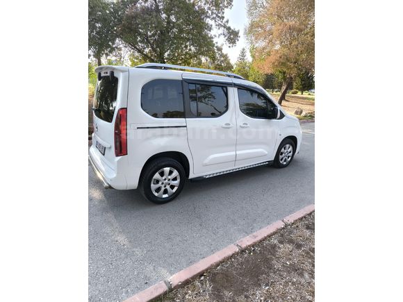 Sahibinden Opel Combo 1.5 CDTI Excellence 2020 Model