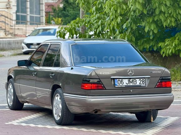 EMSALSİZ E200 OTOMATİK 