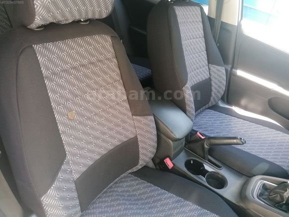 DAĞDEVİREN OTO'DAN 2015 VOLKSWAGEN JETTA 1.2 TRENDLEİN MANUEL