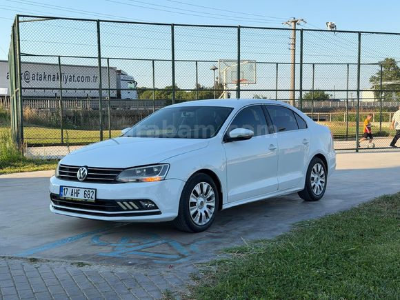 DAĞDEVİREN OTO'DAN 2015 VOLKSWAGEN JETTA 1.2 TRENDLEİN MANUEL