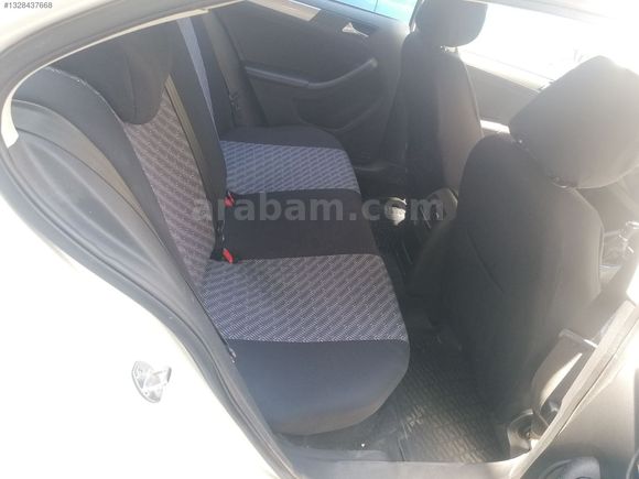 DAĞDEVİREN OTO'DAN 2015 VOLKSWAGEN JETTA 1.2 TRENDLEİN MANUEL
