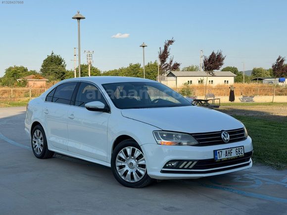 DAĞDEVİREN OTO'DAN 2015 VOLKSWAGEN JETTA 1.2 TRENDLEİN MANUEL
