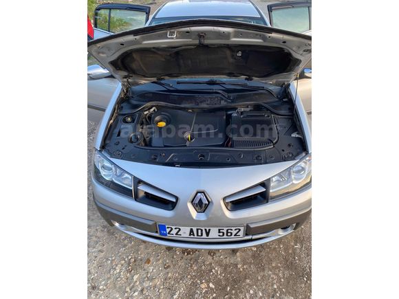 Sahibinden Renault Megane 1.5 dCi Authentique 2009 Model 