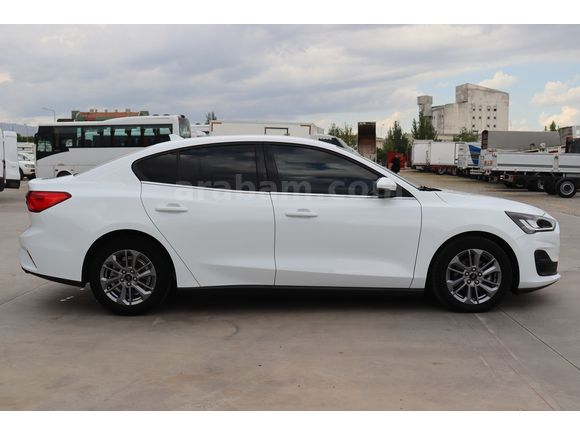 MBSBÜYÜKSOYLUDAN 2024 MODEL FORD FOCUS 1.5 ECOBLUE TITANIUM STİL