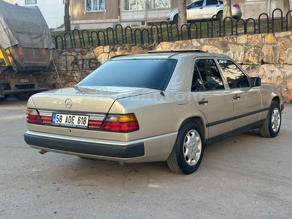 Sahibinden Mercedes - Benz 200 E 1989 Model 