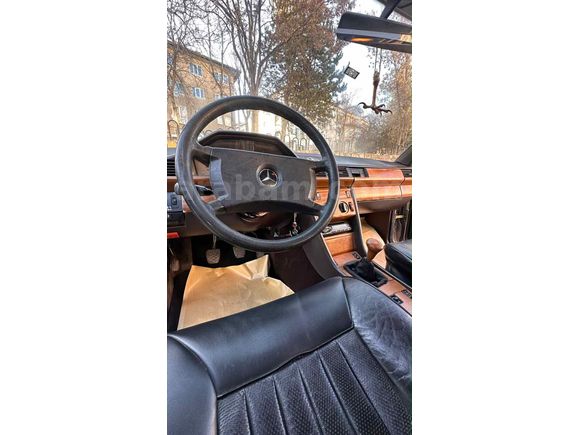 Sahibinden Mercedes - Benz 200 E 1989 Model 