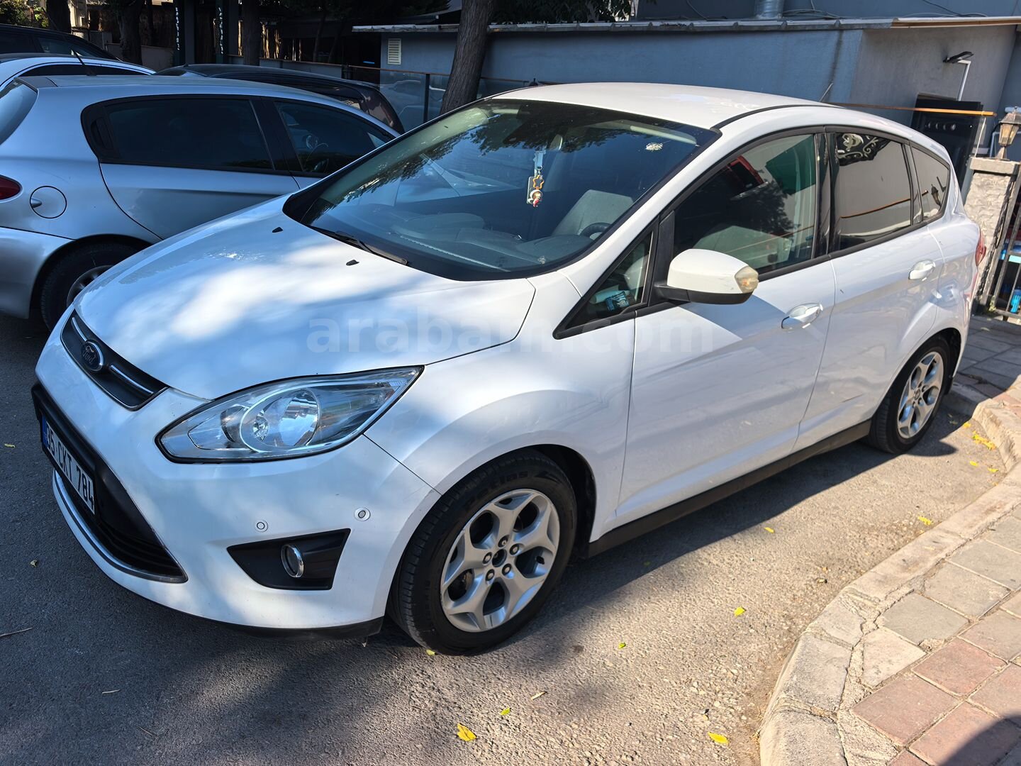 Galeriden Ford C-Max 1.6 Trend 2013 Model İzmir 185.000 km Beyaz 3