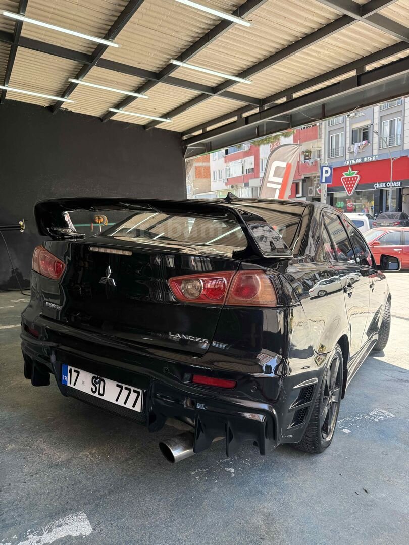 Sahibinden Mitsubishi Lancer 1.5 Invite 2009 Model Çanakkale 305.000 km Siyah 3