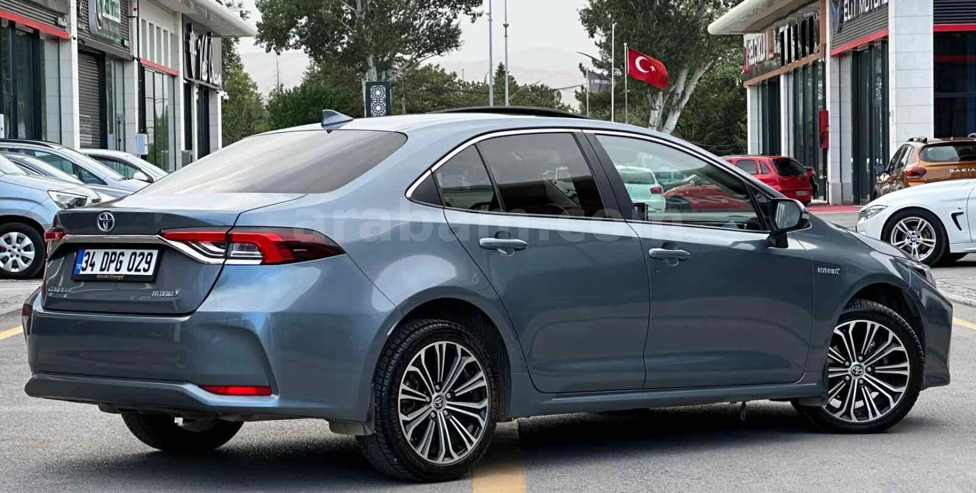 Galeriden Toyota Corolla 1.8 Hybrid Flame X-Pack 2020 Model Konya 64.000 km Mavi (metalik) 4