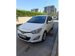 Sahibinden Hyundai i20 1.2 D-CVVT Sense 2014 Model Bursa 142.000 km Beyaz