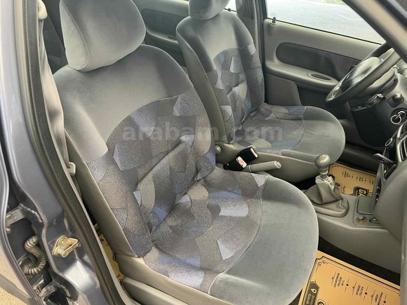 Sahibinden Renault Clio 1.4 RTA 2001 Model İstanbul