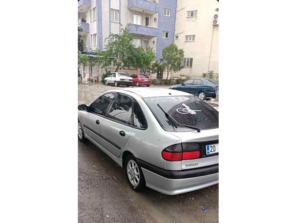 Sahibinden Renault Laguna 2.0 RTI 1996 Model 