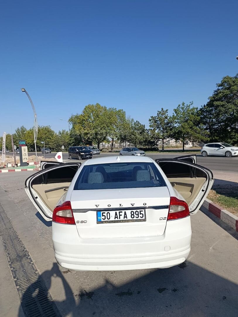 Sahibinden Volvo S80 1.6 D2 pawersift 2014 Model 3