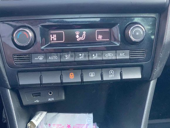 CAM TAVAN DSG DÜŞÜK KM  DE