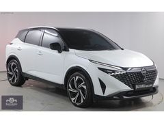 2025 MODEL QASHQAI FULL + FULL 19600 KM DE KUSURSUZ