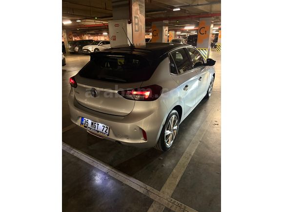 Opel Corsa 1.2 T Elegance 2023 Model - Hasarsız - Cam Tavan