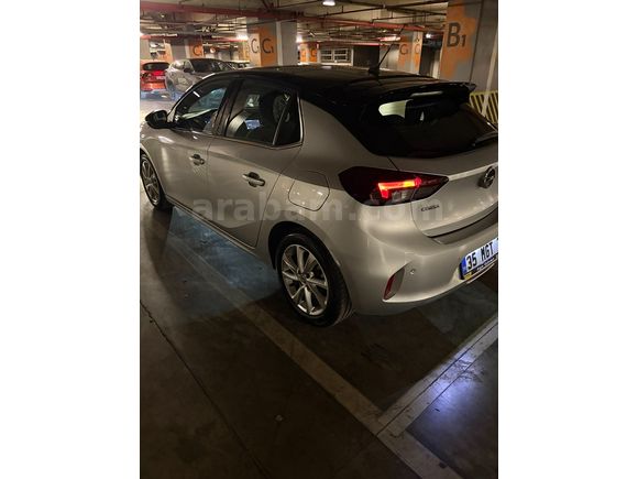 Opel Corsa 1.2 T Elegance 2023 Model - Hasarsız - Cam Tavan