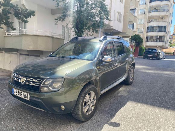 Sahibinden Dacia Duster 1.5 dCi Laureate 2013 Model  349.000 km Yeşil