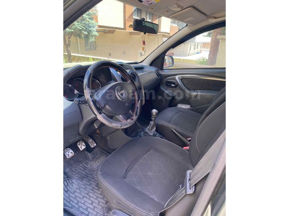 Sahibinden Dacia Duster 1.5 dCi Laureate 2013 Model  349.000 km Yeşil