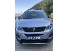 Sahibinden Peugeot Rifter 1.5 BlueHDI Allure 2023 Model 