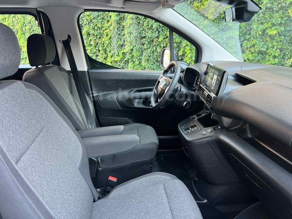 Galeriden Opel Combo 1.5 CDTI Essential 2026 Model Konya