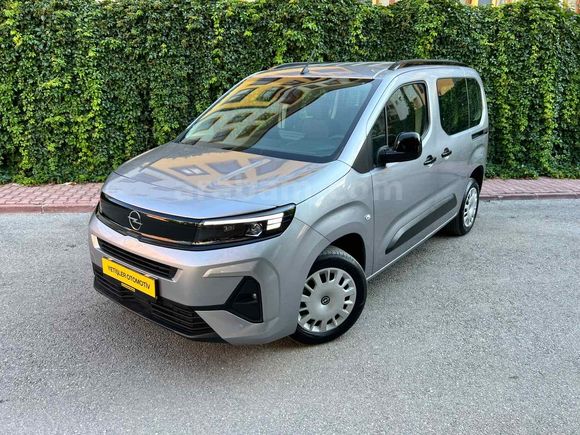Galeriden Opel Combo 1.5 CDTI Essential 2026 Model Konya