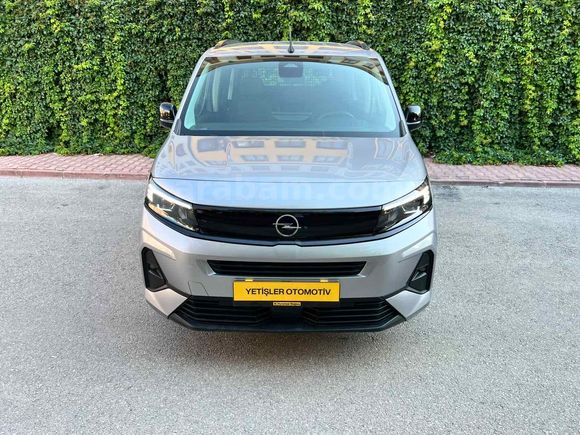 Galeriden Opel Combo 1.5 CDTI Essential 2026 Model Konya
