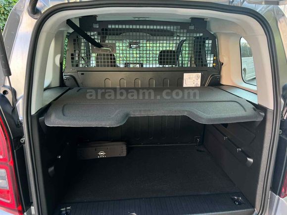 Galeriden Opel Combo 1.5 CDTI Essential 2026 Model Konya