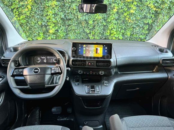 Galeriden Opel Combo 1.5 CDTI Essential 2026 Model Konya