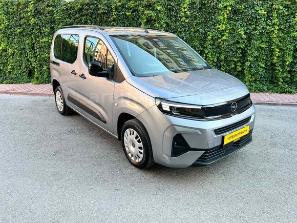 Galeriden Opel Combo 1.5 CDTI Essential 2026 Model Konya