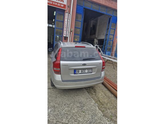 Sahibinden Kia Ceed 1.6 CRDi Concept Plus SW 2012 Model