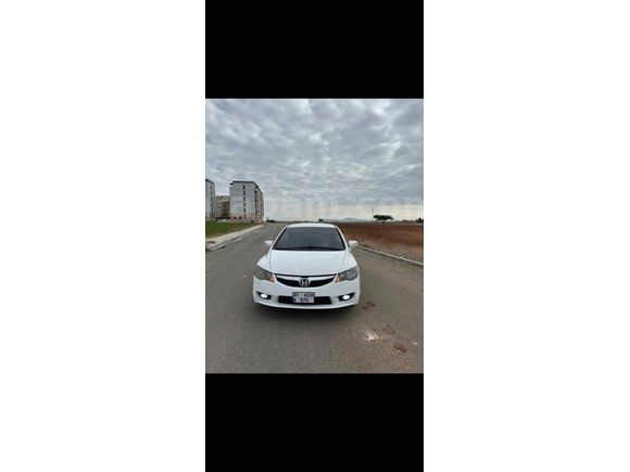 Sahibinden Honda Civic 1.6i VTEC Dream 2010 Model 