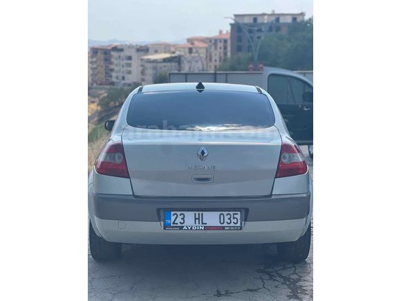 Sahibinden Renault Megane 1.6 Dynamique 2004 Model 