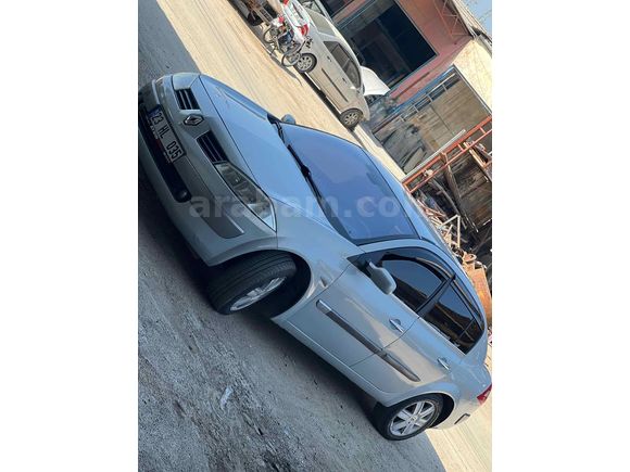 Sahibinden Renault Megane 1.6 Dynamique 2004 Model 