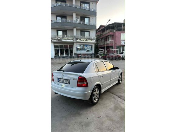 Galeriden Opel Astra 1.6 Elegance 2001 Model Kütahya