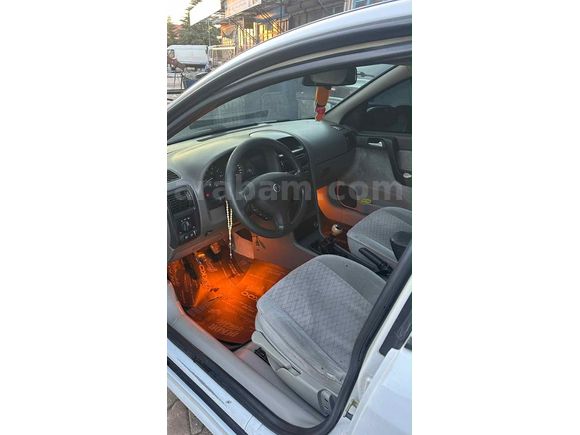 Galeriden Opel Astra 1.6 Elegance 2001 Model Kütahya